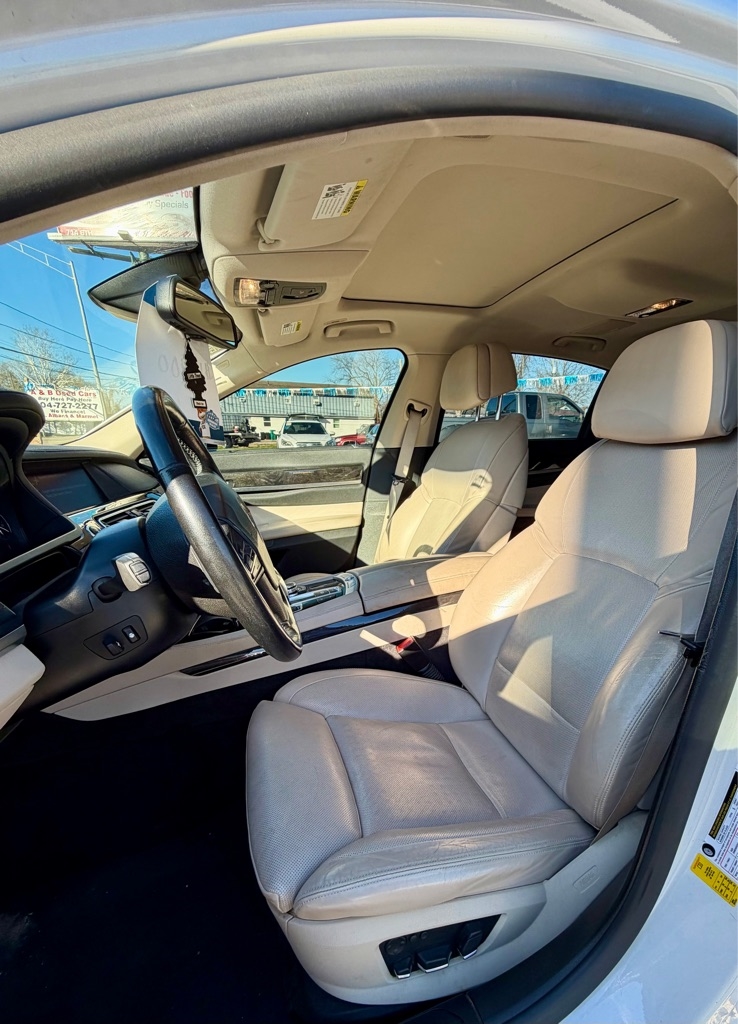 BMW 7 Series 4dr Sdn ALPINA B7 LWB RWD 2011