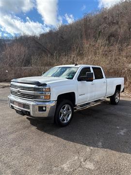 2015 Chevrolet Silverado 2500HD Built After Aug 14 2WD Crew Cab 167.7" LT
