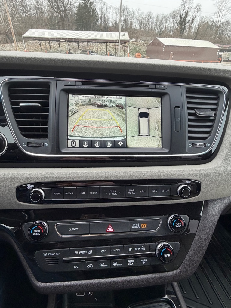 Kia Sedona 4dr Wgn SX-L 2016