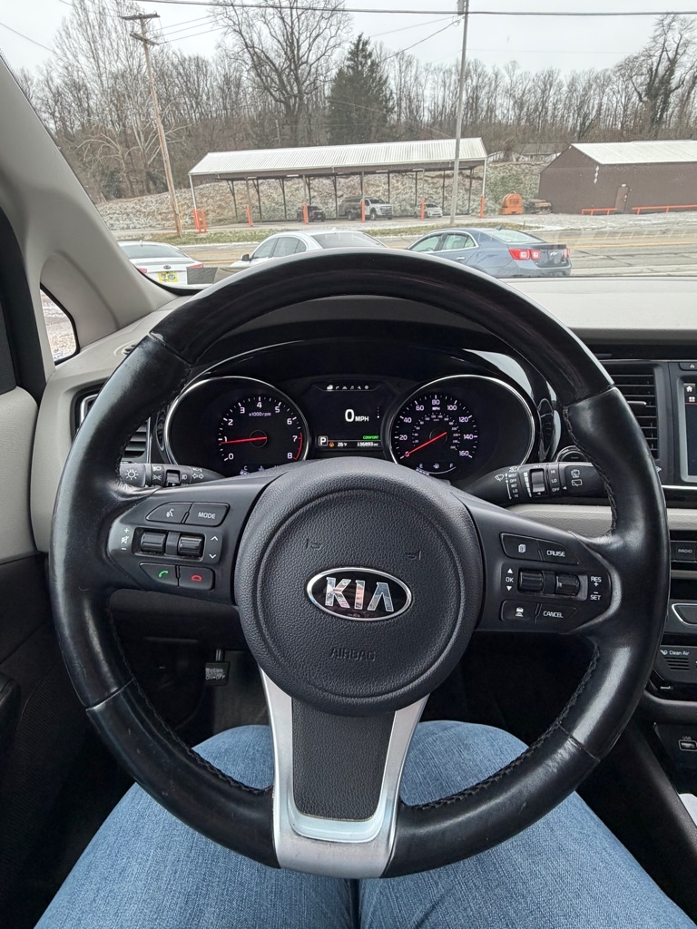 Kia Sedona 4dr Wgn SX-L 2016
