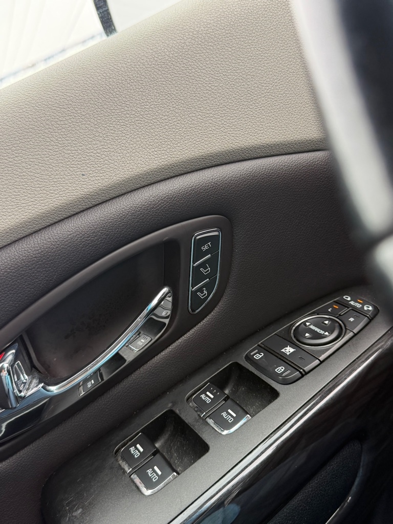 Kia Sedona 4dr Wgn SX-L 2016