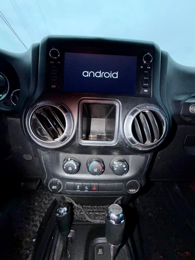 Jeep Wrangler 4WD 2dr Sport 2011