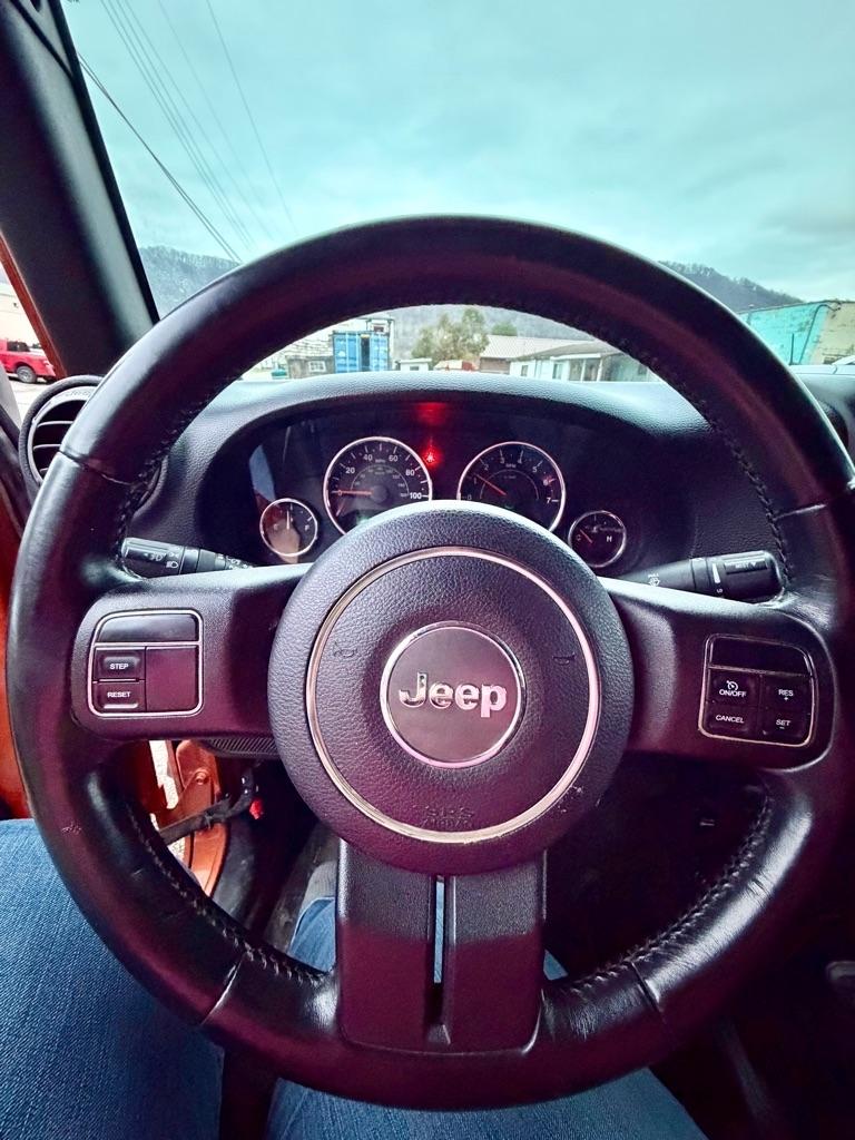 Jeep Wrangler 4WD 2dr Sport 2011