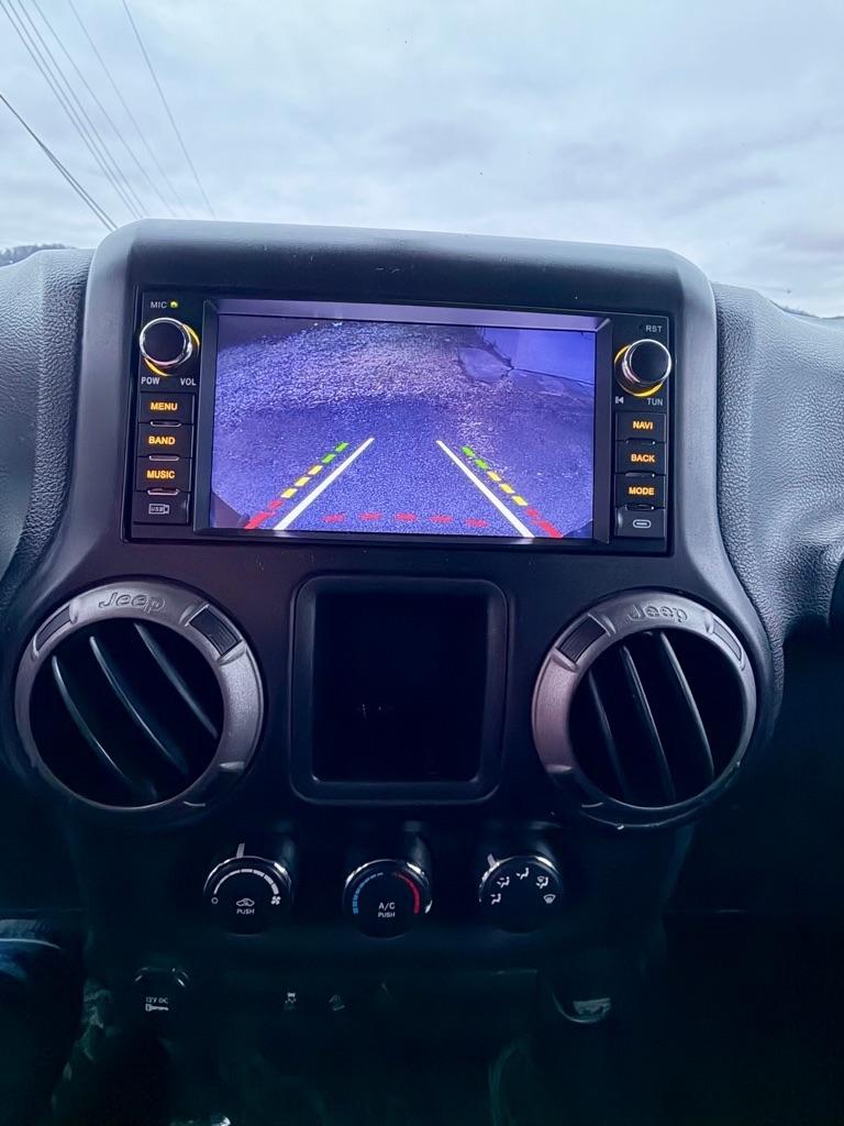 Jeep Wrangler 4WD 2dr Sport 2011