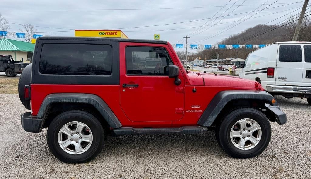 Jeep Wrangler 4WD 2dr Sport 2011