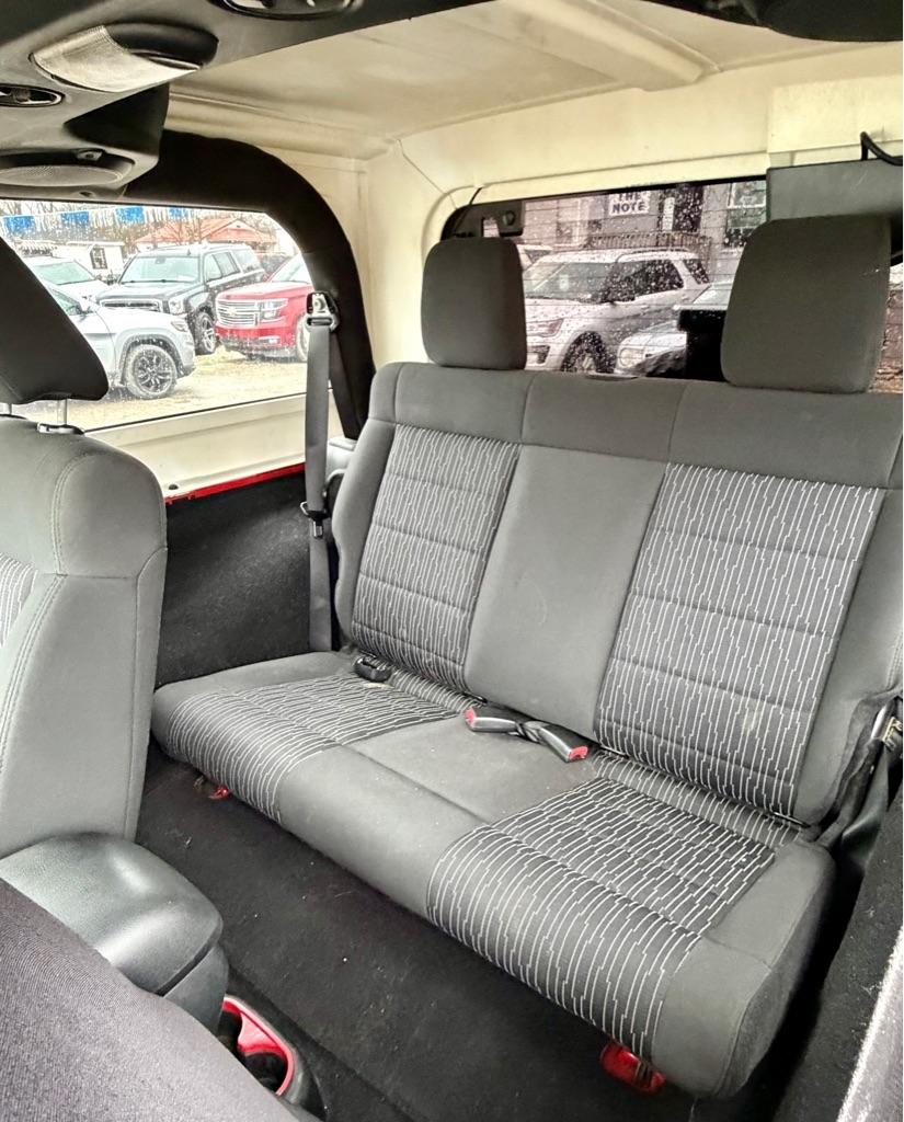 Jeep Wrangler 4WD 2dr Sport 2011