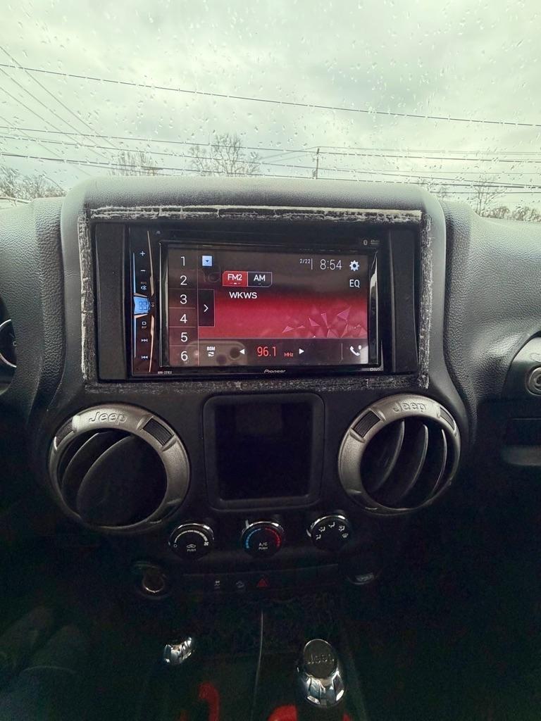 Jeep Wrangler 4WD 2dr Sport 2011