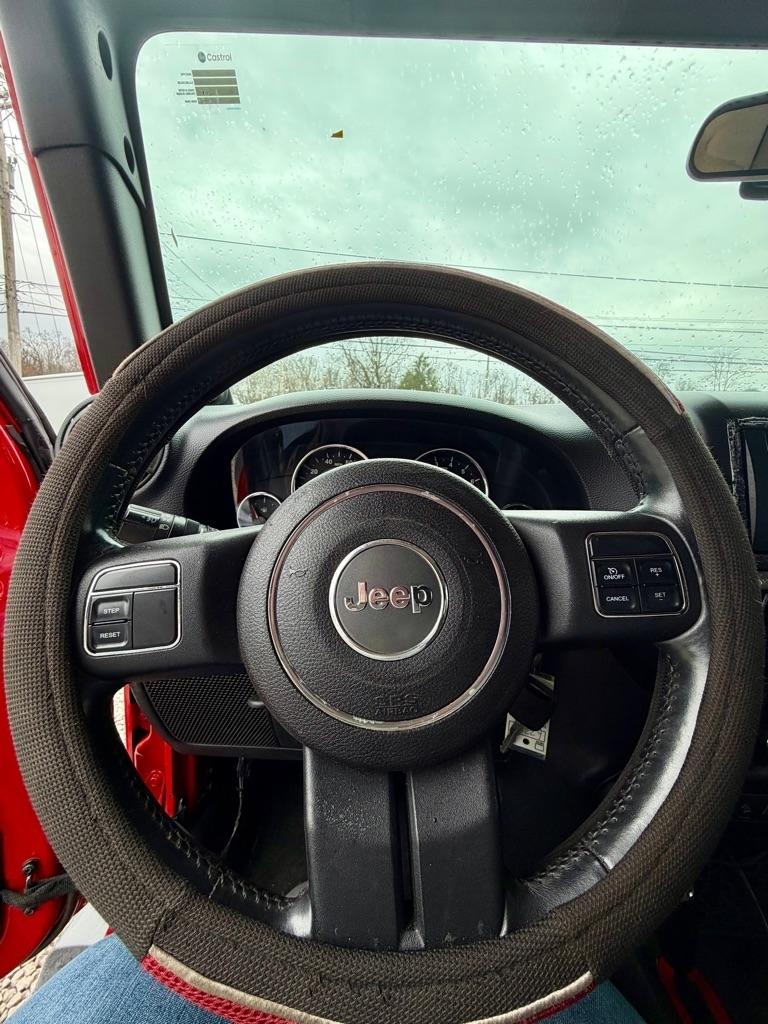 Jeep Wrangler 4WD 2dr Sport 2011