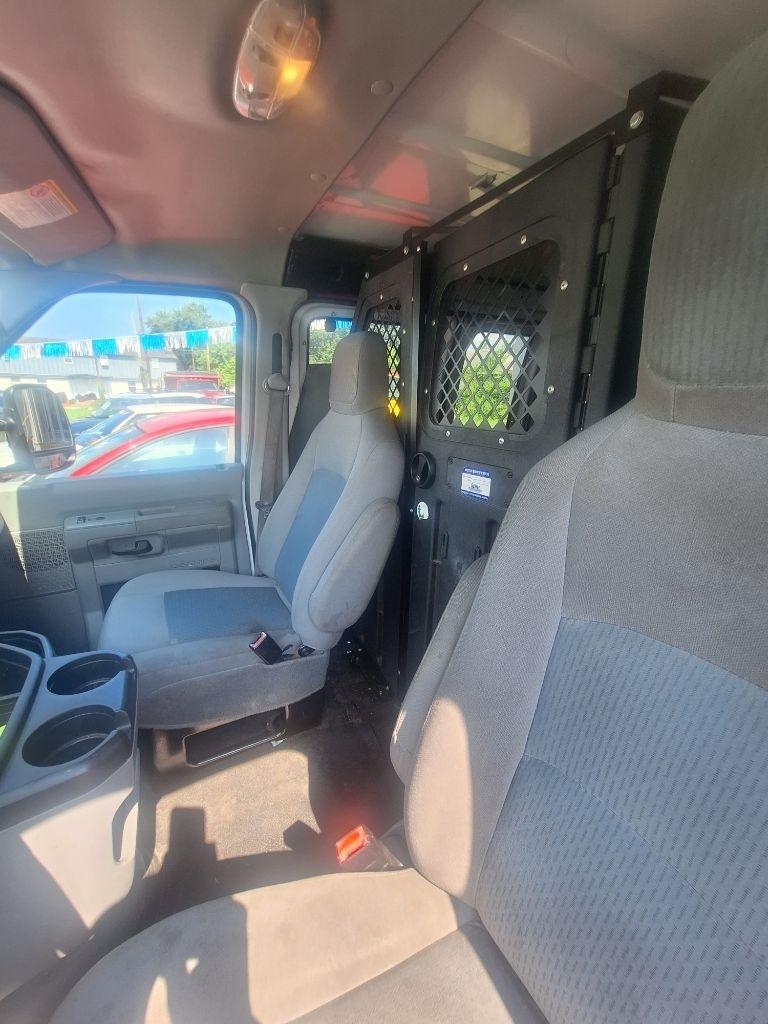 Ford Econoline Cargo Van E-250 Recreational 2014