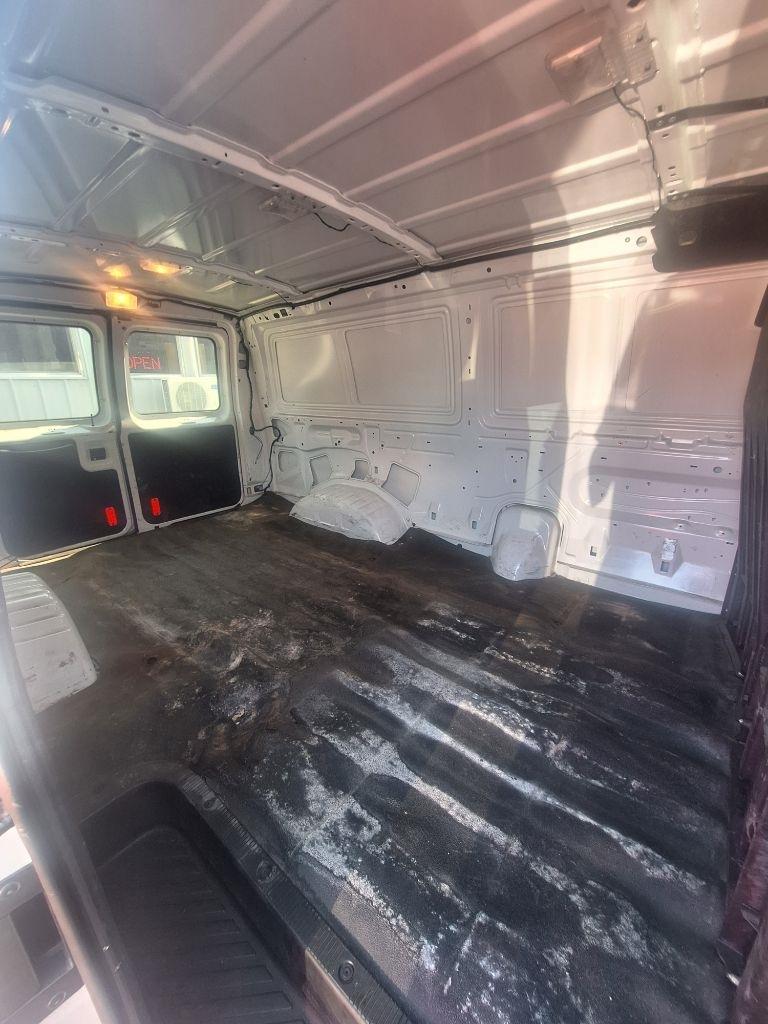 Ford Econoline Cargo Van E-250 Recreational 2014