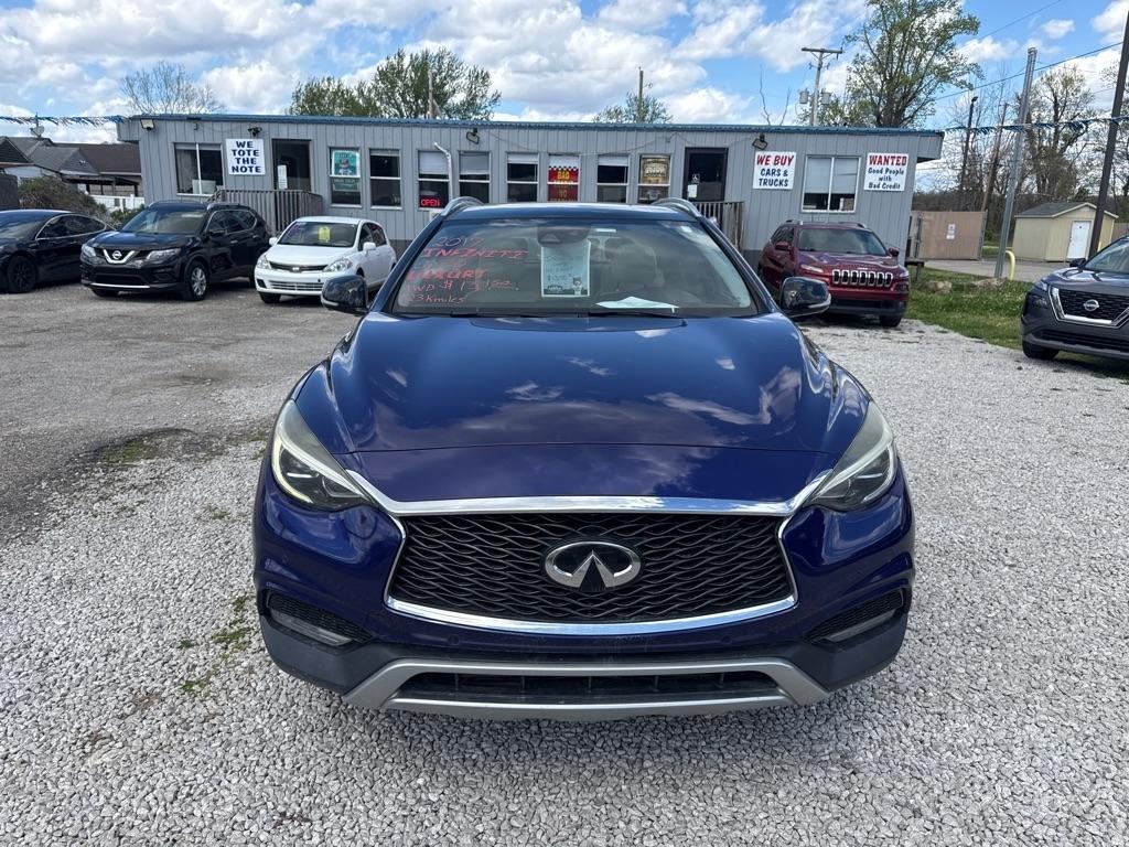 Infiniti QX30 Premium AWD *Ltd Avail* 2017