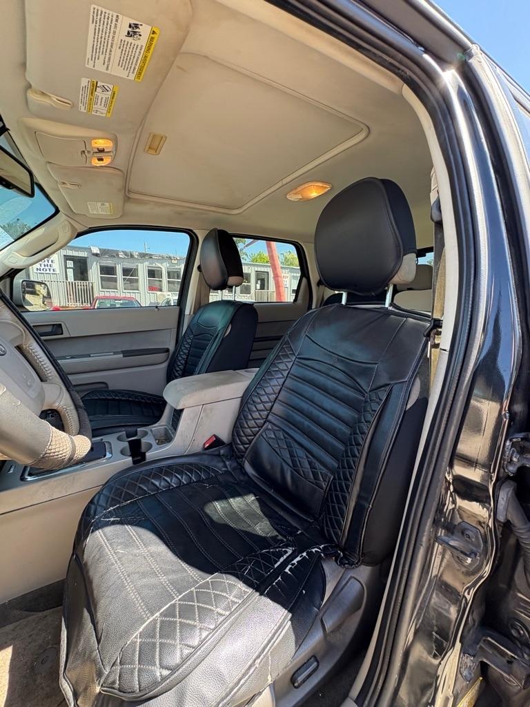 Ford Escape FWD 4dr XLT 2011