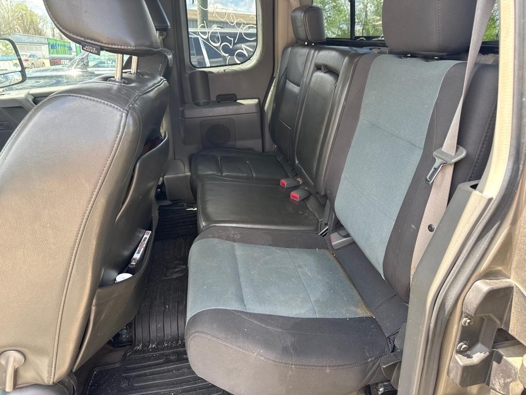 Nissan Titan SE King Cab 4WD FFV 2006