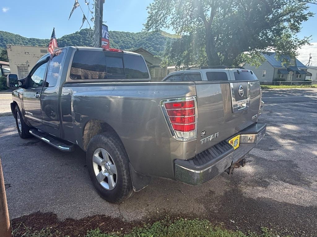 Nissan Titan SE King Cab 4WD FFV 2006