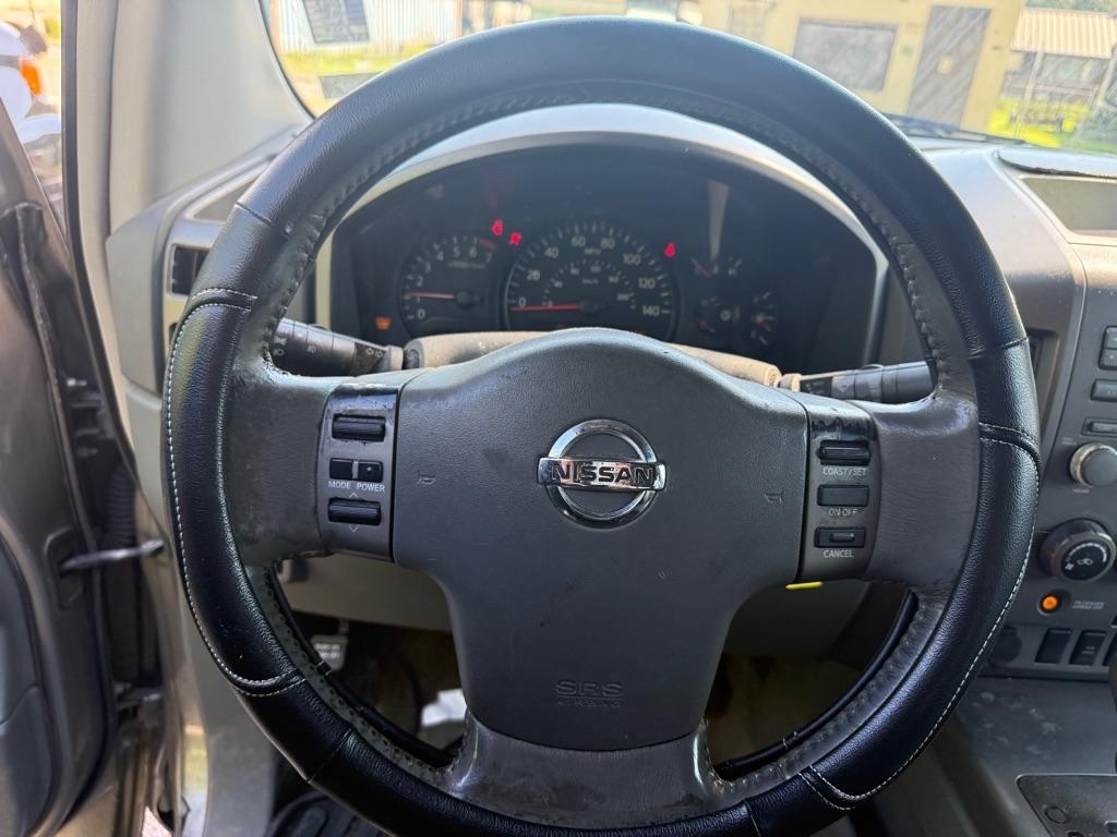 Nissan Titan SE King Cab 4WD FFV 2006