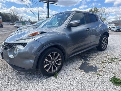 2017 Nissan Juke FWD SV