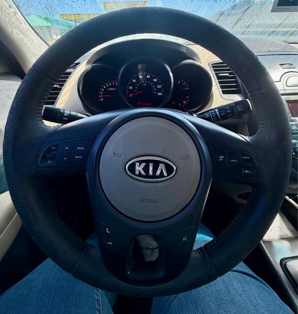 Kia Soul 5dr Wgn Auto ! 2010