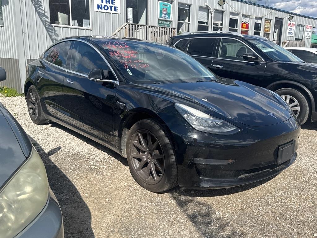 Tesla Model 3 Mid Range Battery RWD 2018