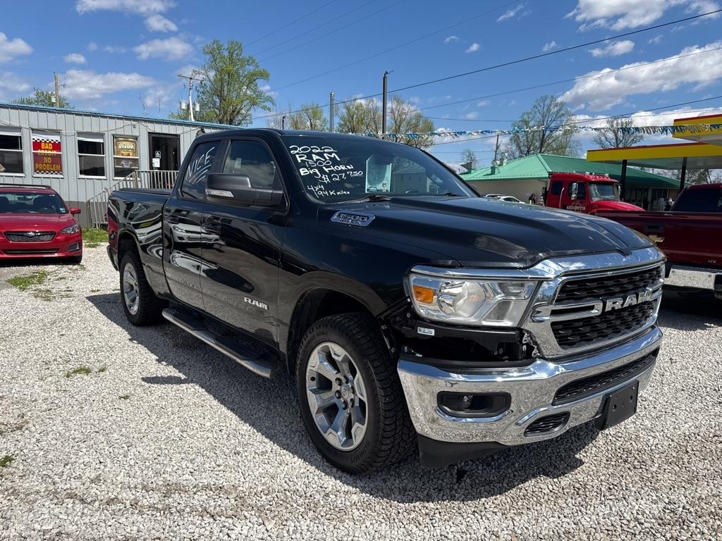 RAM 1500 Big Horn 4x4 Quad Cab 6'4" Box 2022