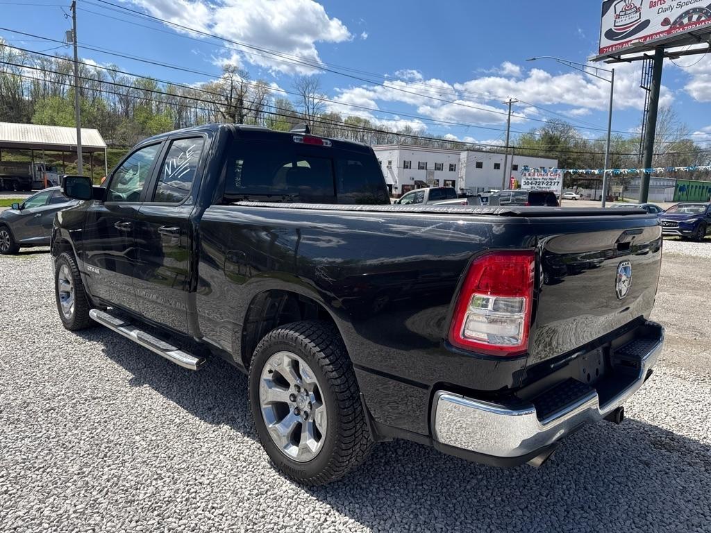 RAM 1500 Big Horn 4x4 Quad Cab 6'4" Box 2022