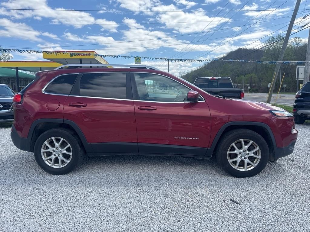 Jeep Cherokee 4WD 4dr Latitude 2015