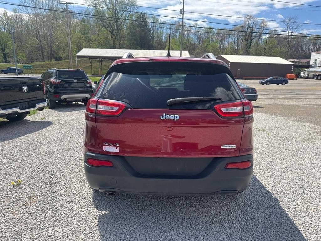 Jeep Cherokee 4WD 4dr Latitude 2015