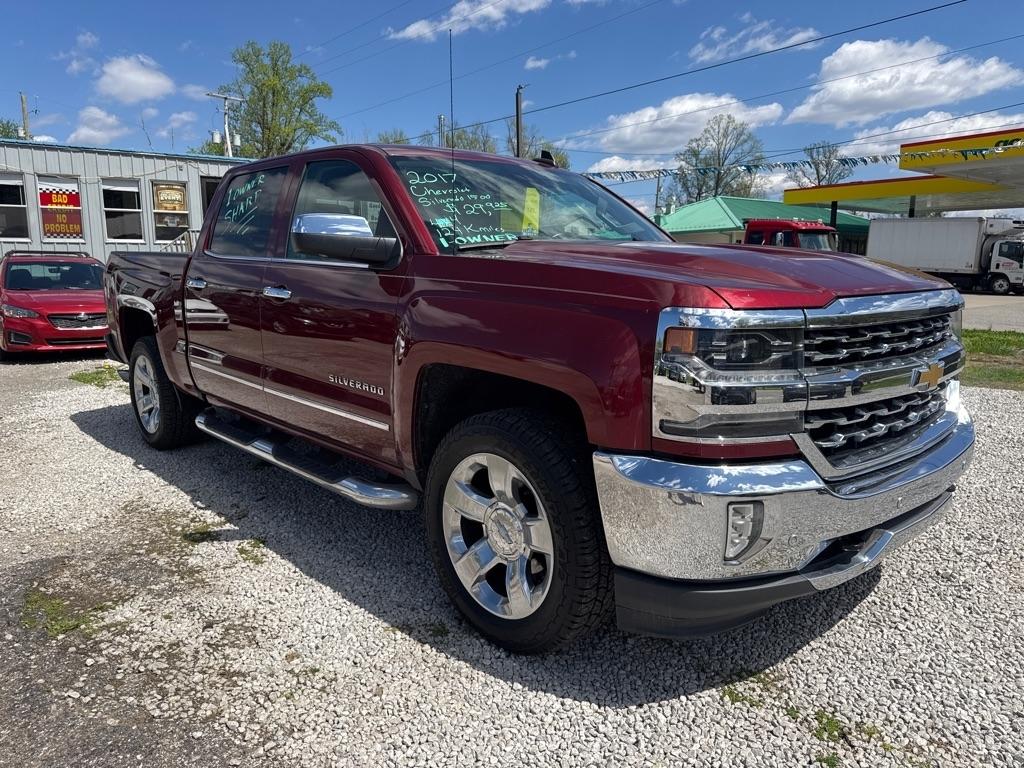 Chevrolet Silverado 1500 4WD Crew Cab 143.5" LTZ w/1LZ 2017