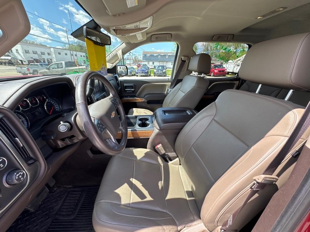 Chevrolet Silverado 1500 4WD Crew Cab 143.5" LTZ w/1LZ 2017