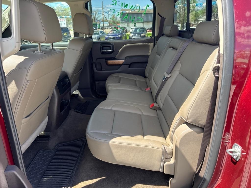 Chevrolet Silverado 1500 4WD Crew Cab 143.5" LTZ w/1LZ 2017