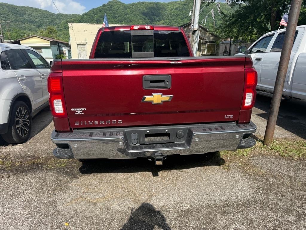 Chevrolet Silverado 1500 4WD Crew Cab 143.5" LTZ w/1LZ 2017