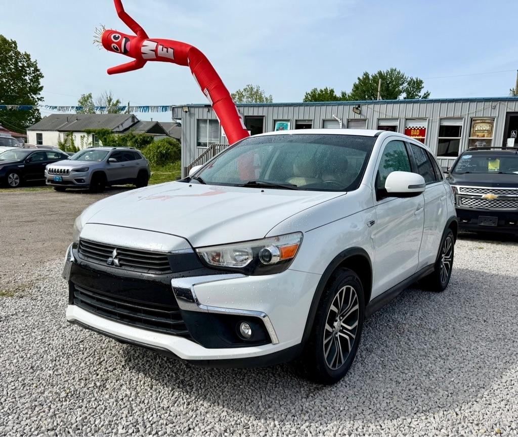 Mitsubishi Outlander Sport SE 2.4 CVT 2017