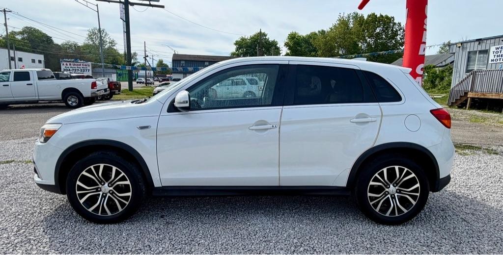 Mitsubishi Outlander Sport SE 2.4 CVT 2017