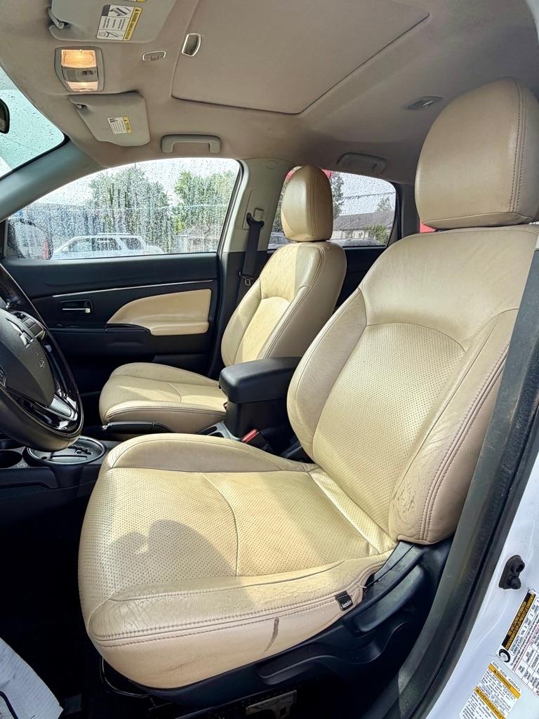 Mitsubishi Outlander Sport SE 2.4 CVT 2017