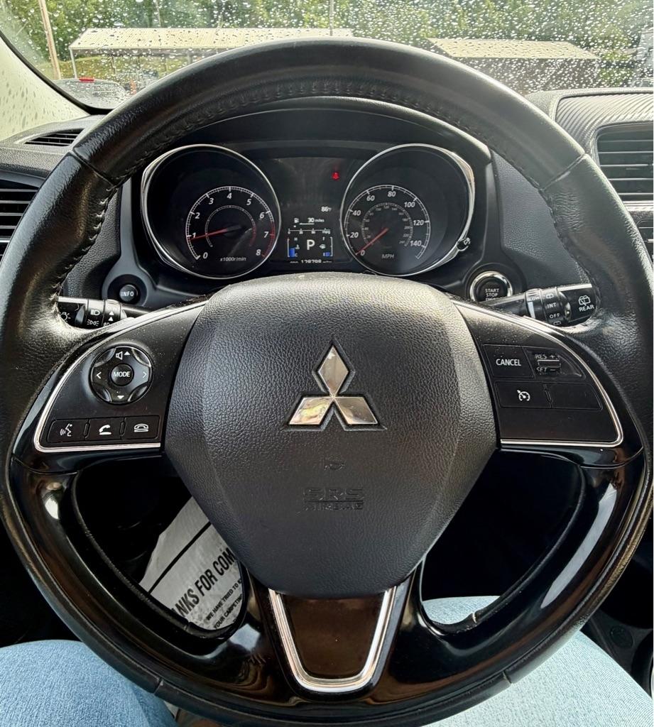 Mitsubishi Outlander Sport SE 2.4 CVT 2017