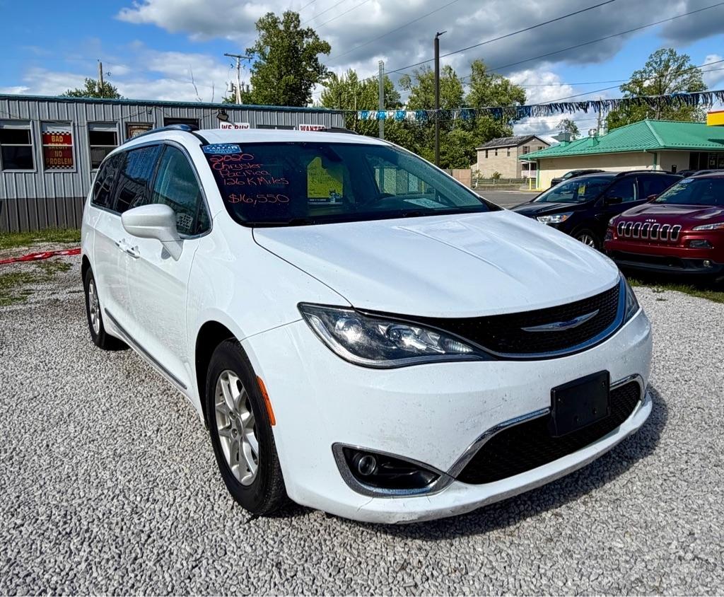 Chrysler Pacifica Touring L FWD 2020