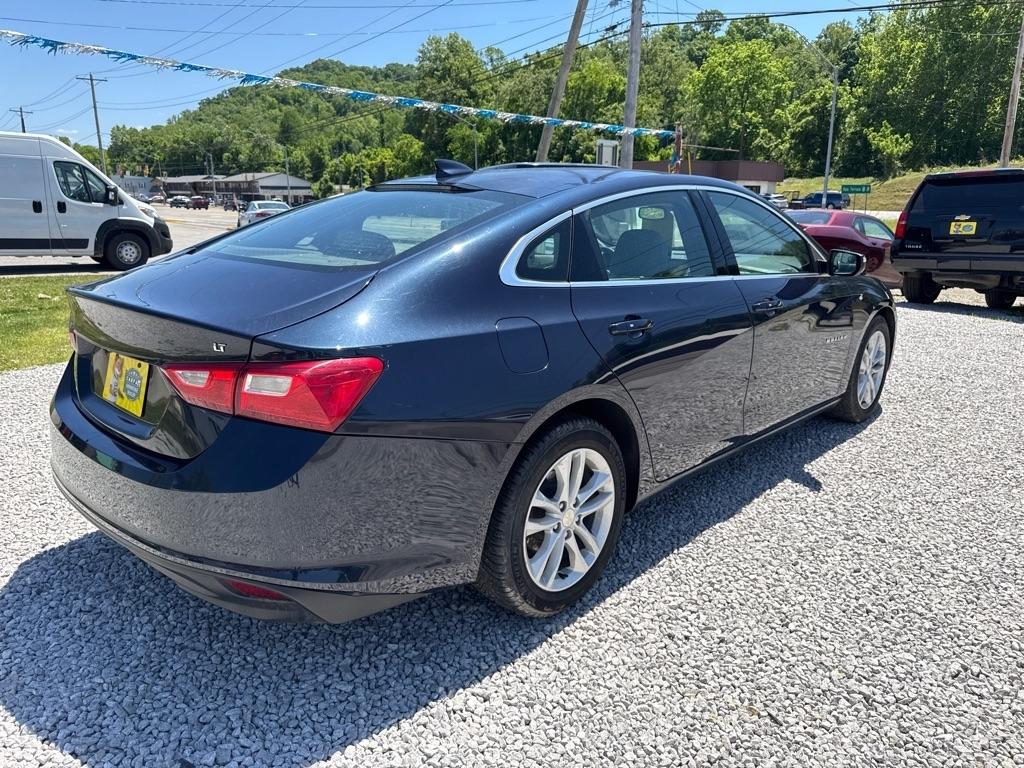 Chevrolet Malibu 4dr Sdn LT w/1LT 2017