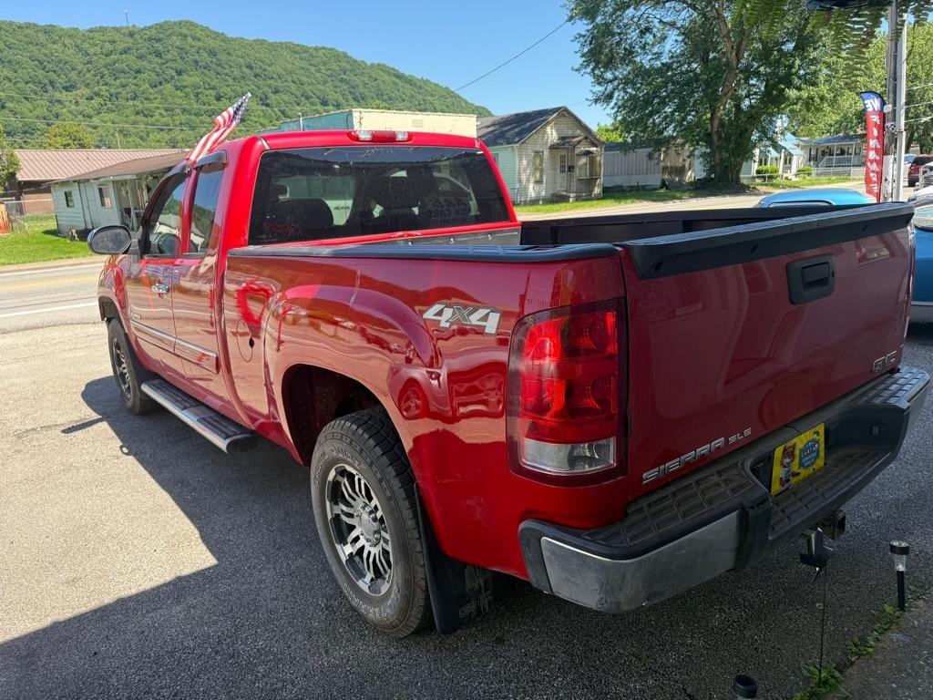 GMC Sierra 1500 4WD Ext Cab 143.5" SLE 2013