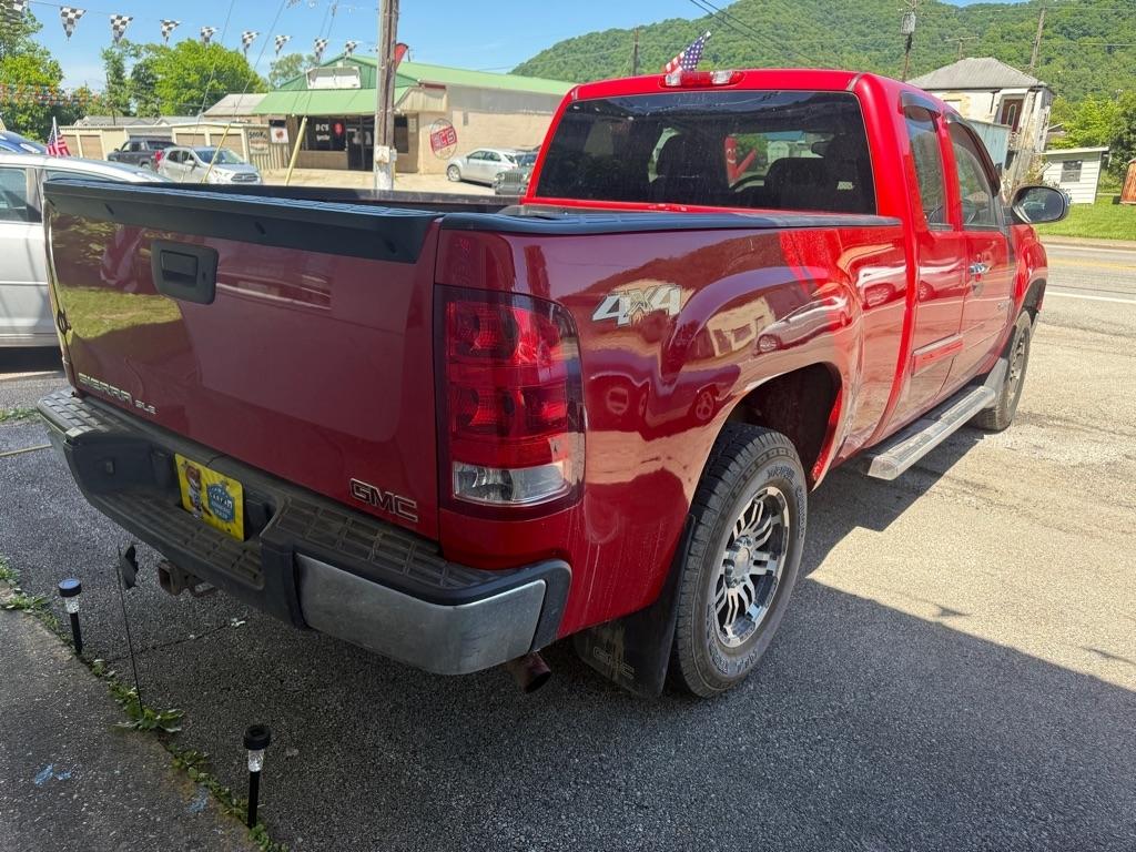 GMC Sierra 1500 4WD Ext Cab 143.5" SLE 2013