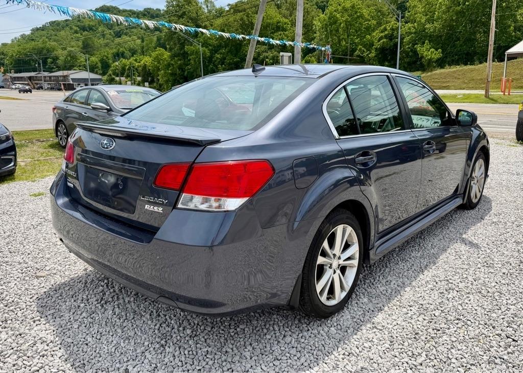 Subaru Legacy 4dr Sdn H4 Auto 2.5i Limited 2014