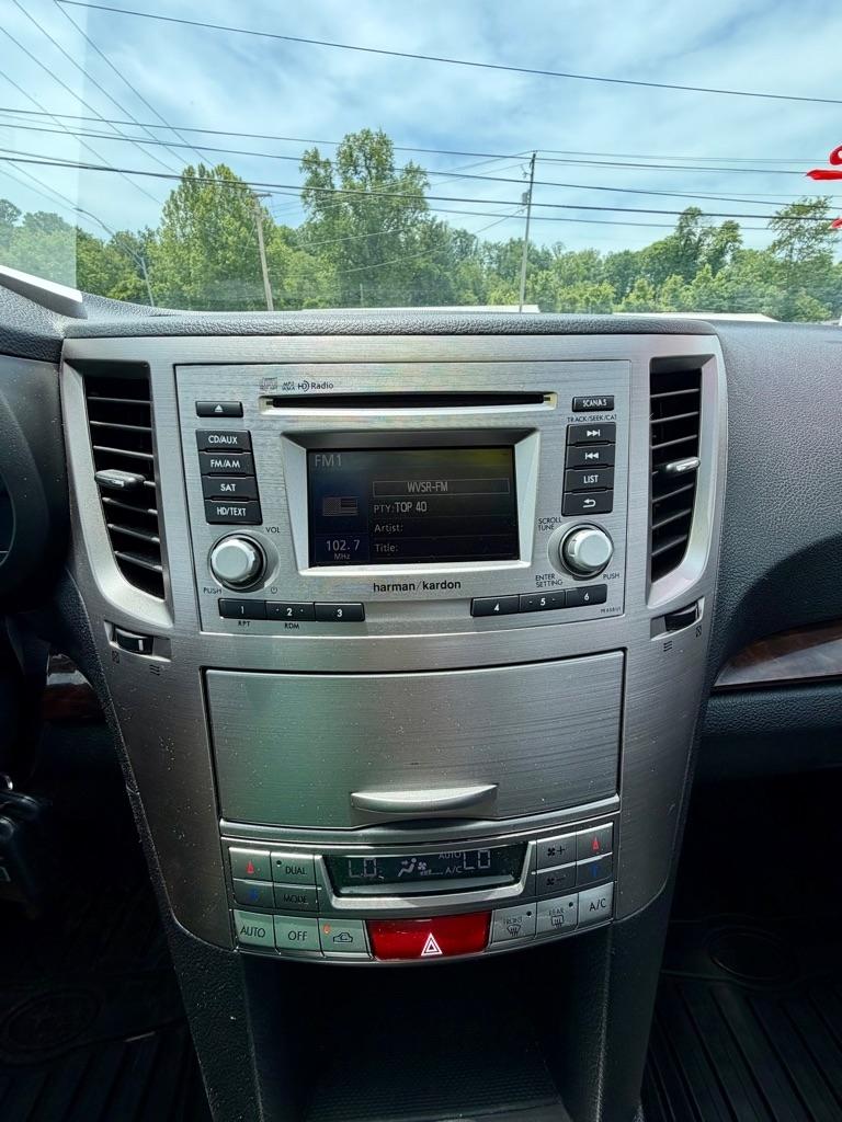 Subaru Legacy 4dr Sdn H4 Auto 2.5i Limited 2014