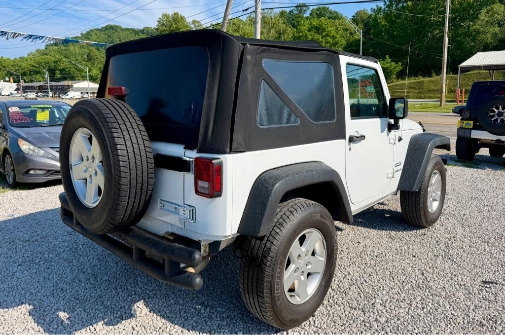 Jeep Wrangler 4WD 2dr Sport 2016
