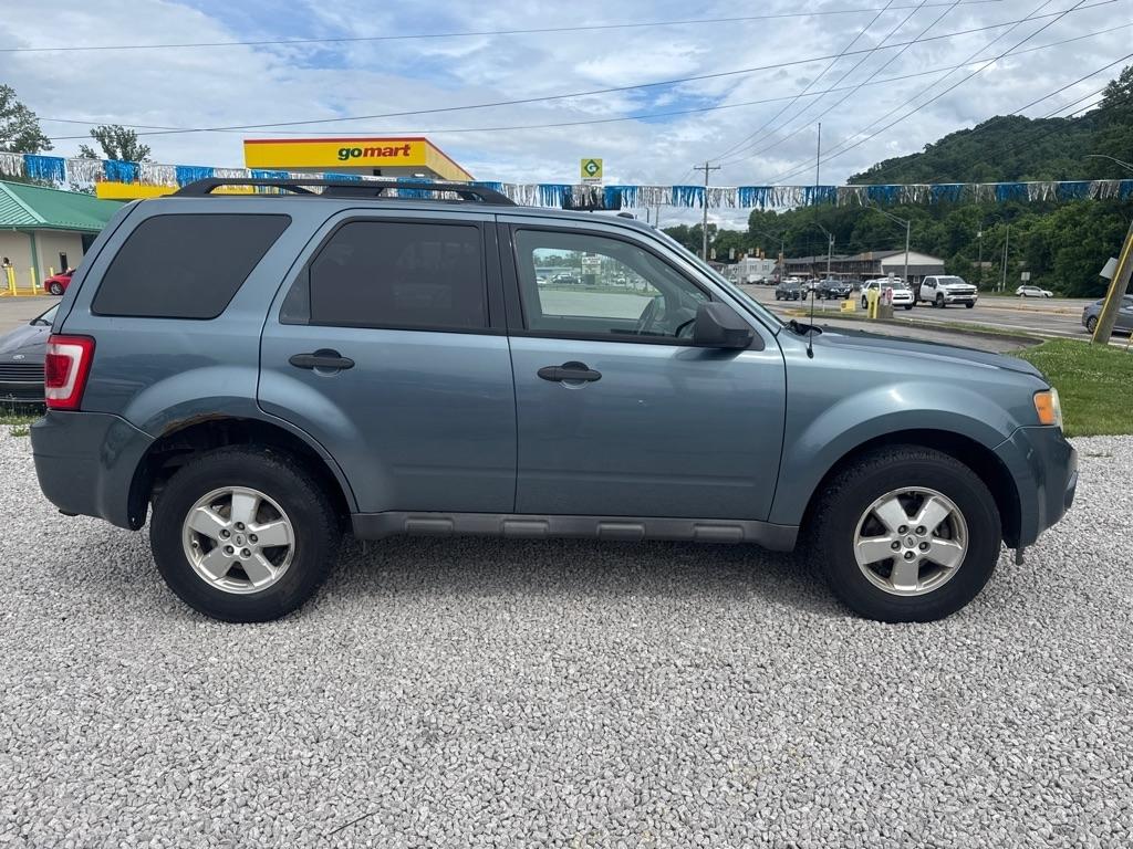 Ford Escape 4WD 4dr XLT 2012