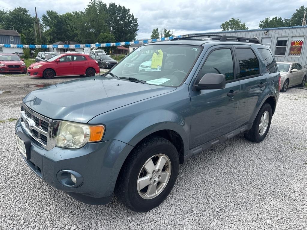 Ford Escape 4WD 4dr XLT 2012
