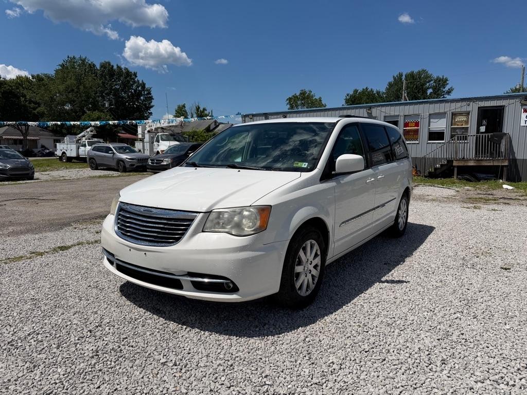 Chrysler Town & Country 4dr Wgn Touring 2013