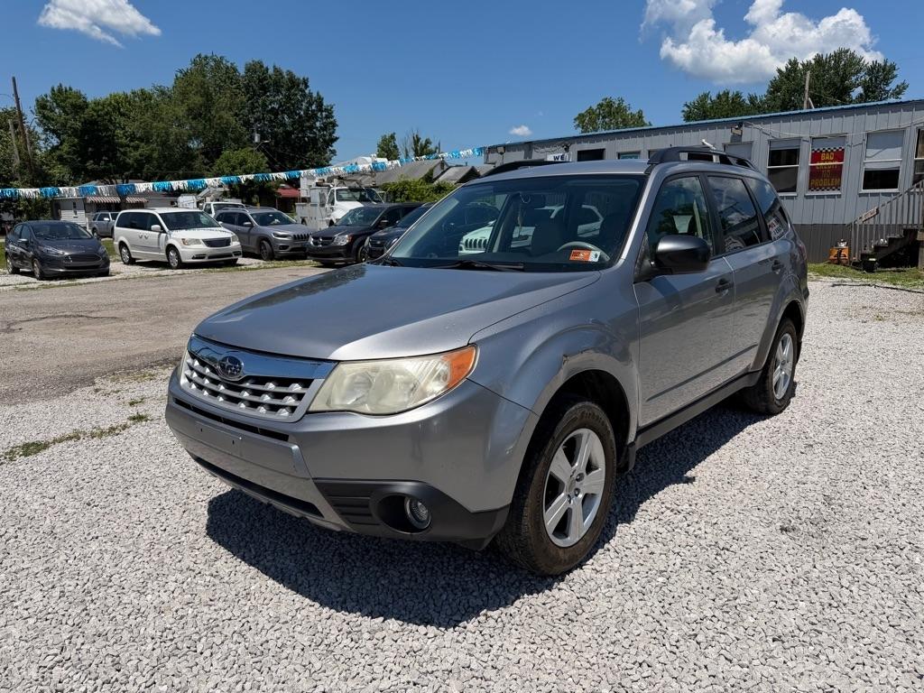 Subaru Forester 4dr Auto 2.5X w/Alloy Wheel Value Pkg 2011