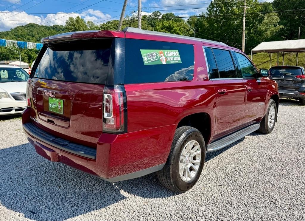 GMC Yukon XL 4WD 4dr SLT 2017