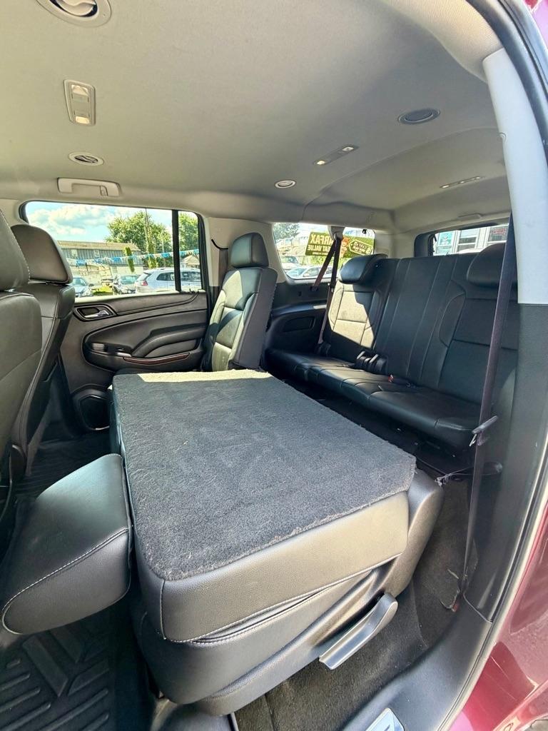 GMC Yukon XL 4WD 4dr SLT 2017