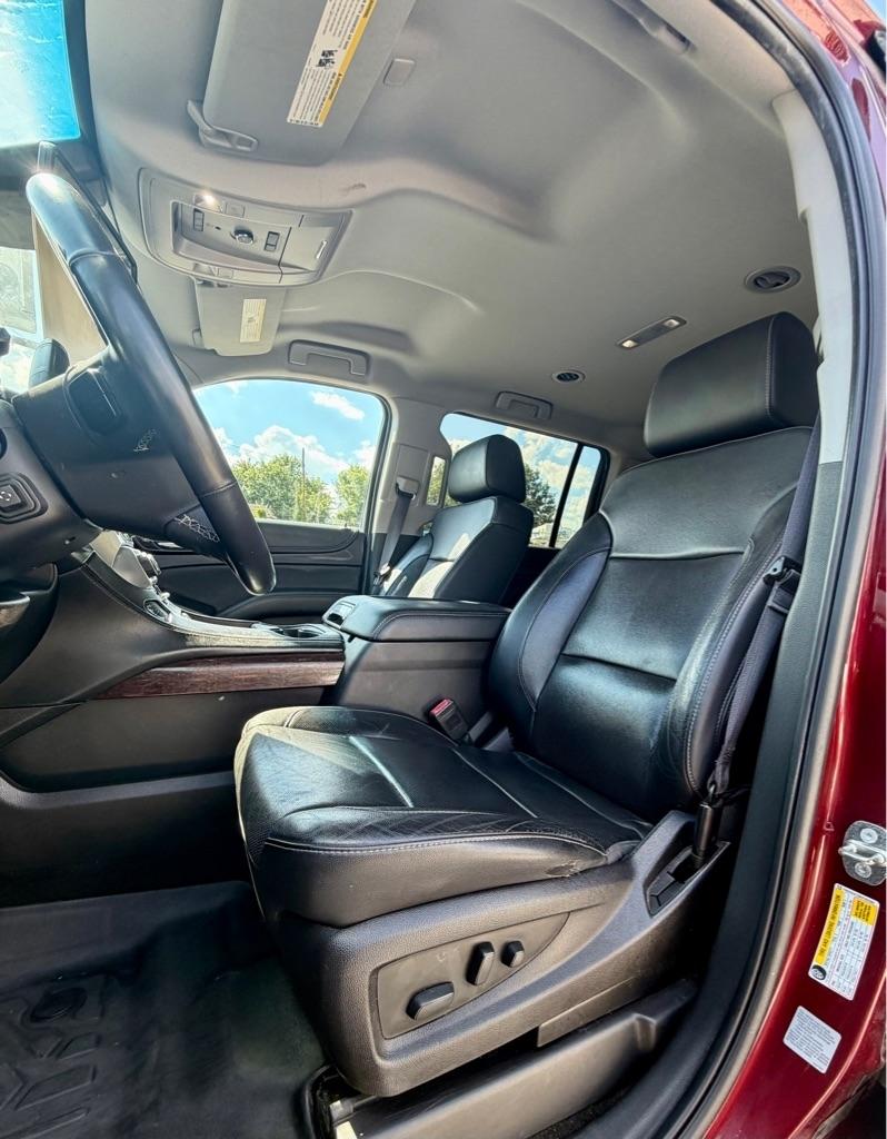 GMC Yukon XL 4WD 4dr SLT 2017