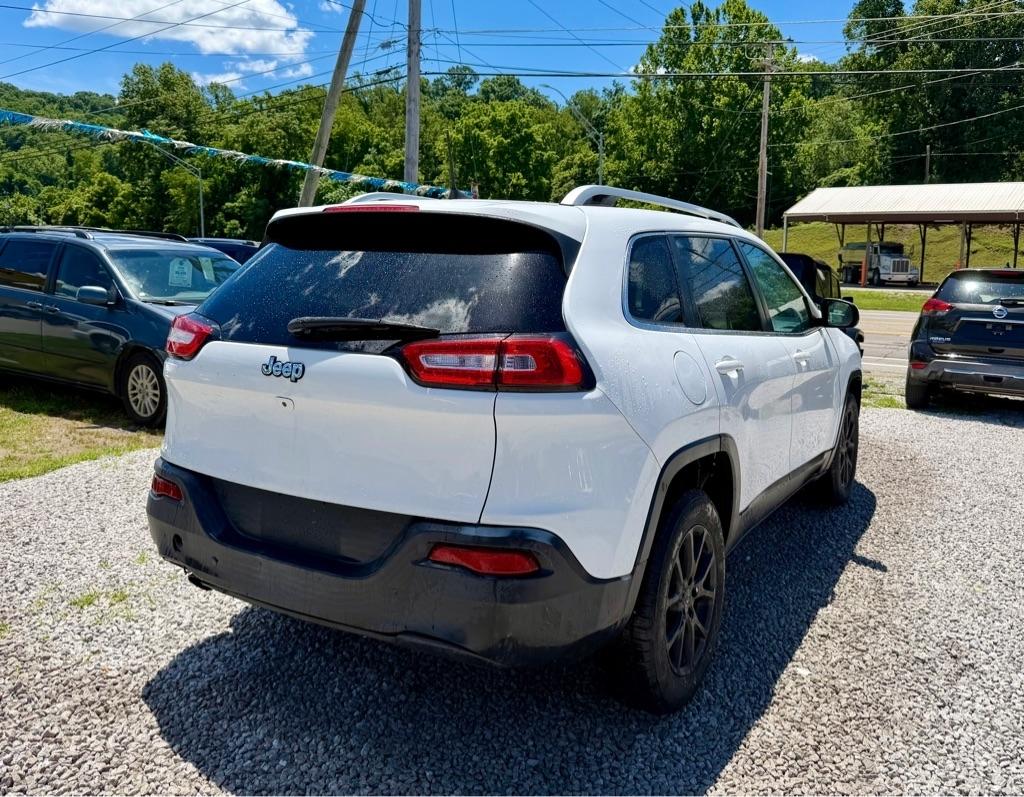 Jeep Cherokee Latitude 4x4 2018