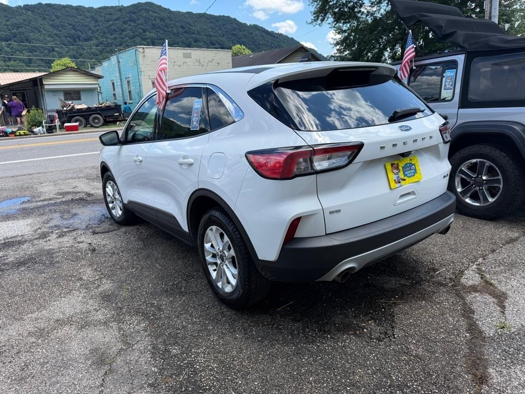 Ford Escape SE AWD 2021